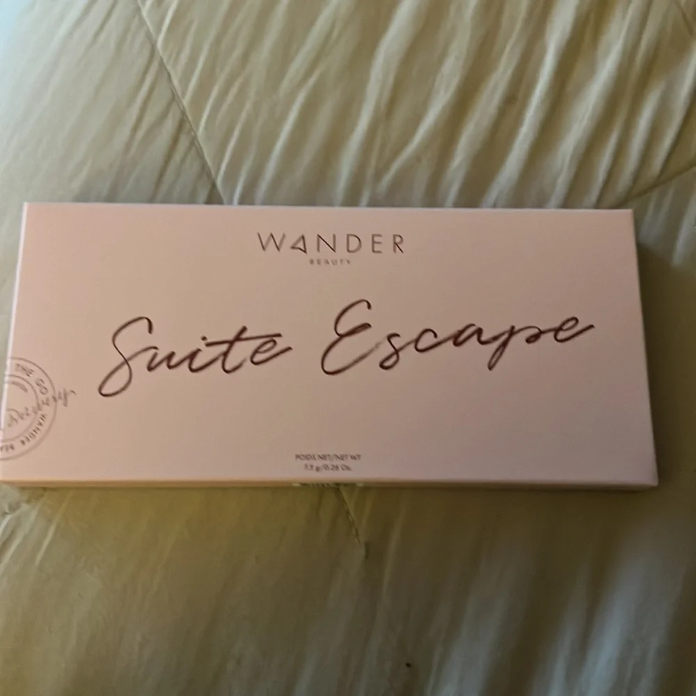 Wander‎ Beauty Eye Shadow Palette!